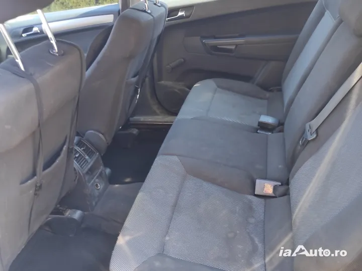 Opel Zafira de vanzare in Vicovu de Sus, Suceava - poza 6