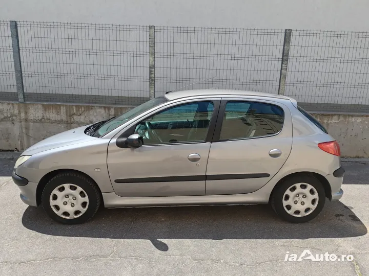 Peugeot 206 HDI de vanzare in Pitești, Argeș - poza 2
