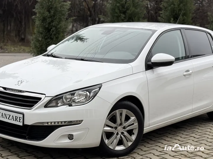 Peugeot 308 II eHdi 120CP 2016 Euro 6 6+1 Trepte Navigatie de vanzare in Ploiești, Prahova - poza 1