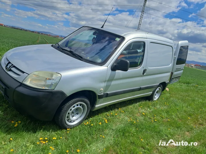 Autoutilitara Peugeot Partner de vanzare in Brașov, Brașov - poza 3