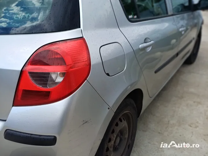 Vând Renault clio 3 de vanzare in Sector 5, București - poza 3