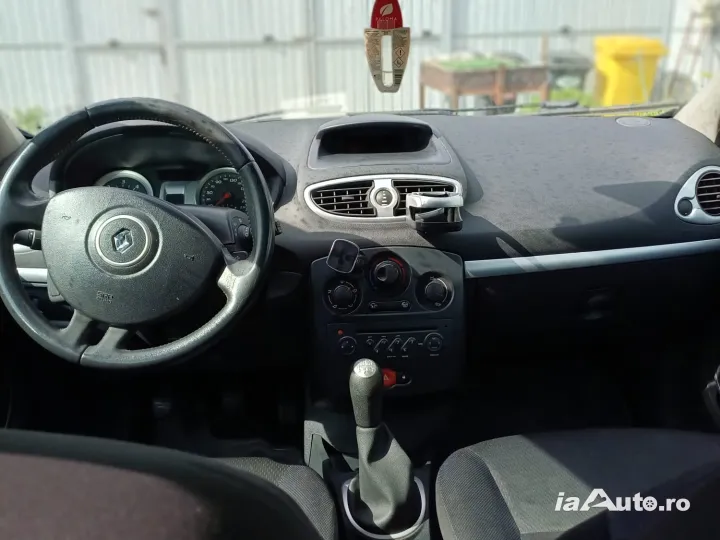 Vând Renault clio 3 de vanzare in Sector 5, București - poza 8