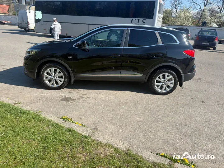 Vand Renault Kadjar de vanzare in Câmpulung, Argeș - poza 2