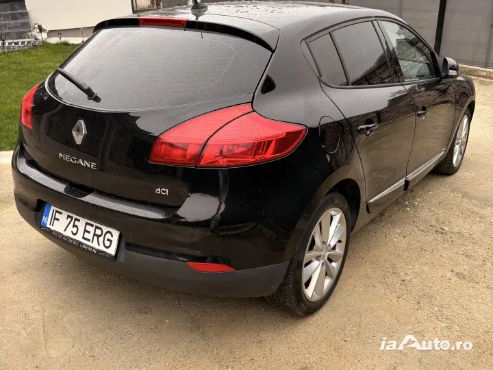 MEGAN 3 AN2013 1,5 DCI 110cpEuro 5 de vanzare in Scornicești, Olt - poza 4