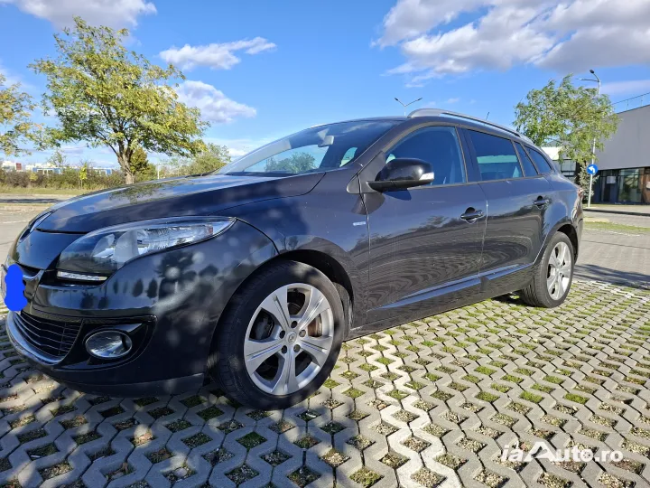 Renaul Megane 3 , model Bose , an 12.2012 de vanzare in Ploiești, Prahova - poza 3