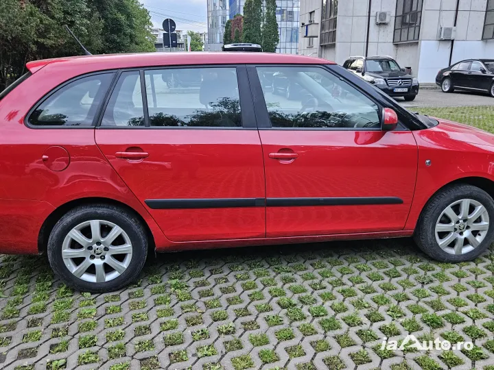 Skoda Fabia Automata de vanzare in Bacău, Bacău - poza 8