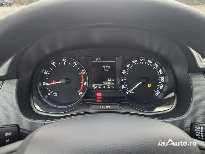 Skoda Fabia 3 de vanzare in Sector 3, București - poza 10