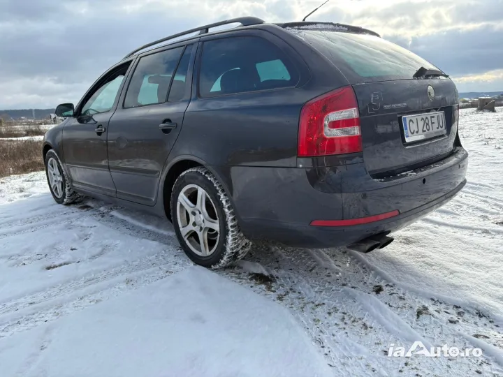 Vand skoda octavia vrs 2.0 170 cp de vanzare in Reghin, Mureș - poza 2
