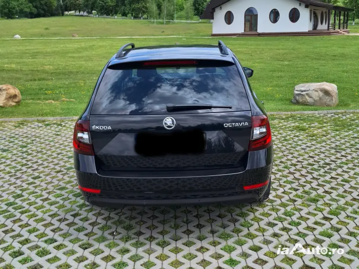 Autoturism Skoda Octavia de vanzare in Câmpina, Prahova - poza 4