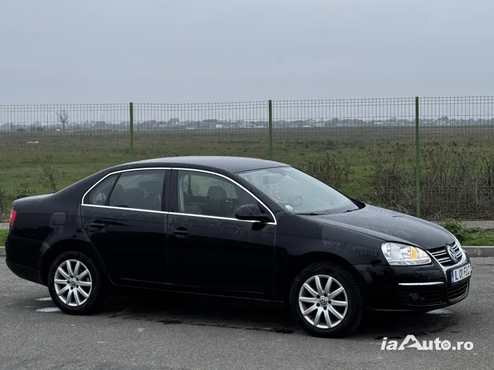 VW Jetta 1.9 TDI DSG 7+1 de vanzare in Slobozia, Ialomița - poza 6