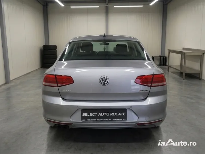 Volkswagen Passat 2.0 TDI DSG 4Motion Comfortline de vanzare in Sector 6, București - poza 5