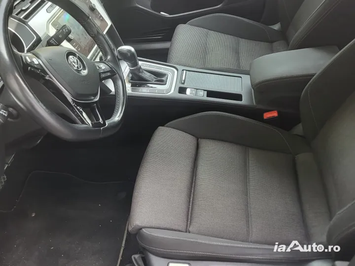 Volkswagen Passat 2.0 TDI DSG 4Motion Comfortline de vanzare in Sector 6, București - poza 6