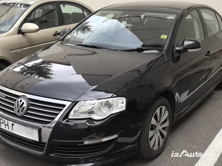 VW Passat B6 an 2010 - 1.6 TDI Bluemotion - Volan pe dreapta de vanzare in Sinaia, Prahova - poza 3