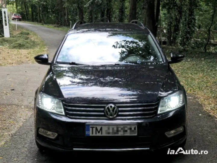 Volkswagen Passat B7 Variant 1.4 TSI BlueMotion Highline de vanzare in Deta, Timiș