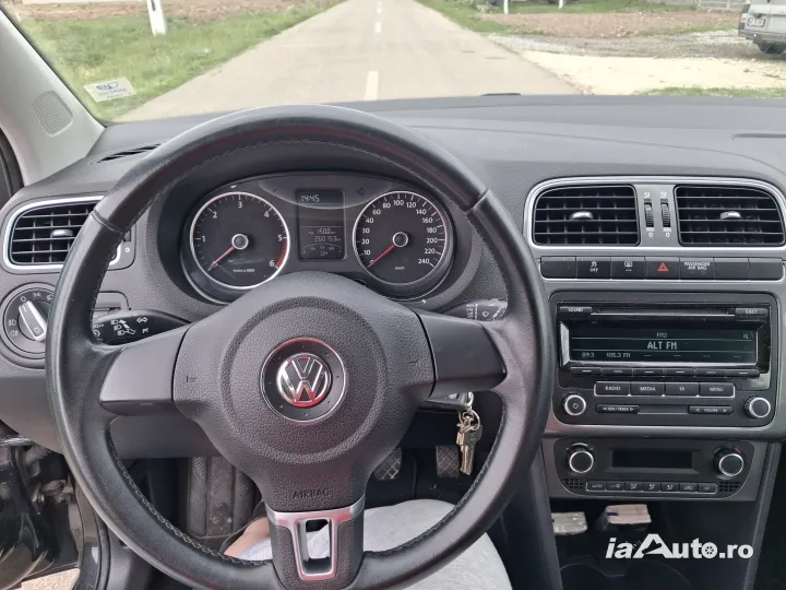 Vand volkswagen polo in stare foarte bună de funcționare de vanzare in Sântana, Arad - poza 7