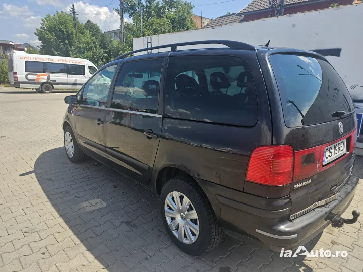 Vând vw Sharan 1,9 cm 131cp de vanzare in Oravița, Caraș-Severin - poza 6