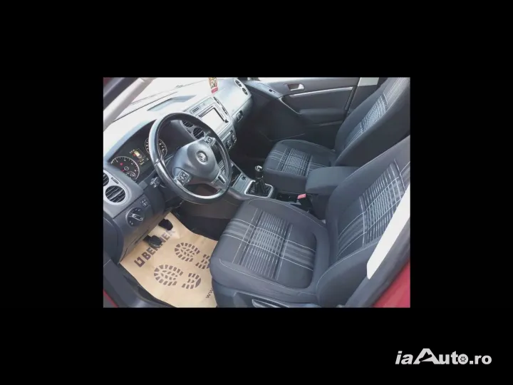 Volkswagen Tiguan Facelift an 2015 BiXenon Navi Climatronic Euro 6 de vanzare in Bacău, Bacău - poza 4