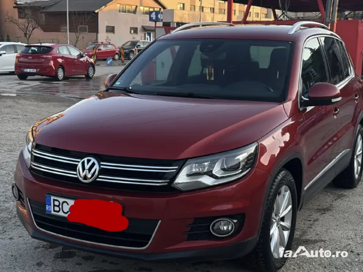 Volkswagen Tiguan Facelift Daylight Led/BiXenon Adaptiv/Climatronic/Navi/Euro 6 an 2015 de vanzare in Bacău, Bacău