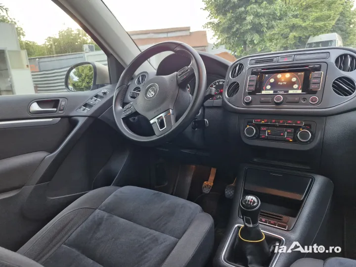 VW Tiguan / 2016 / 1.4 Benzină 122 cp / Euro 6 / Clima / Senzori 360° / Carlig / Jante 18" de vanzare in Câmpina, Prahova - poza 5