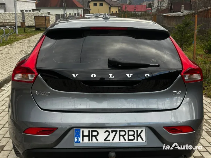 Vând volvo v40 de vanzare in Bălan, Harghita - poza 2