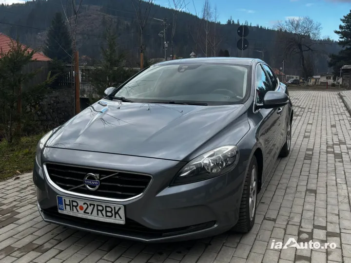 Vând volvo v40 de vanzare in Bălan, Harghita - poza 3