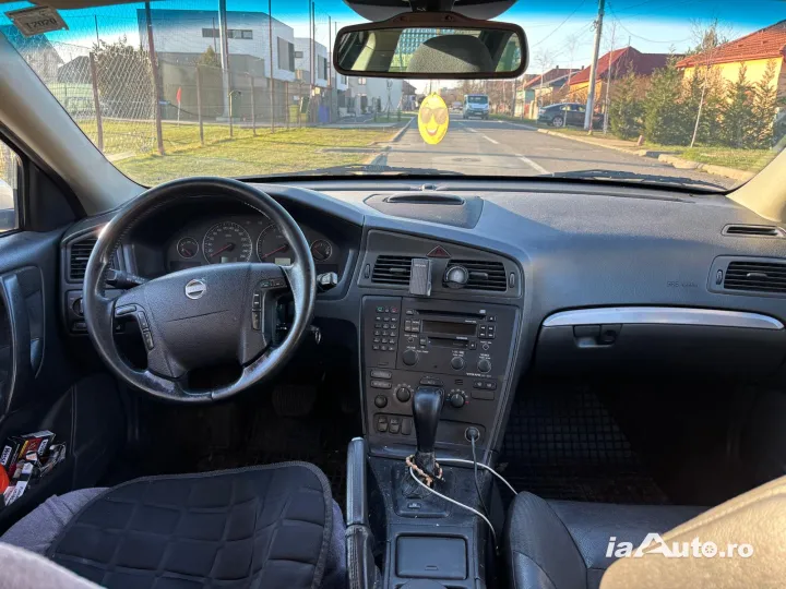 Van Volvo v70 2.4 diesel. de vanzare in Arad, Arad - poza 3
