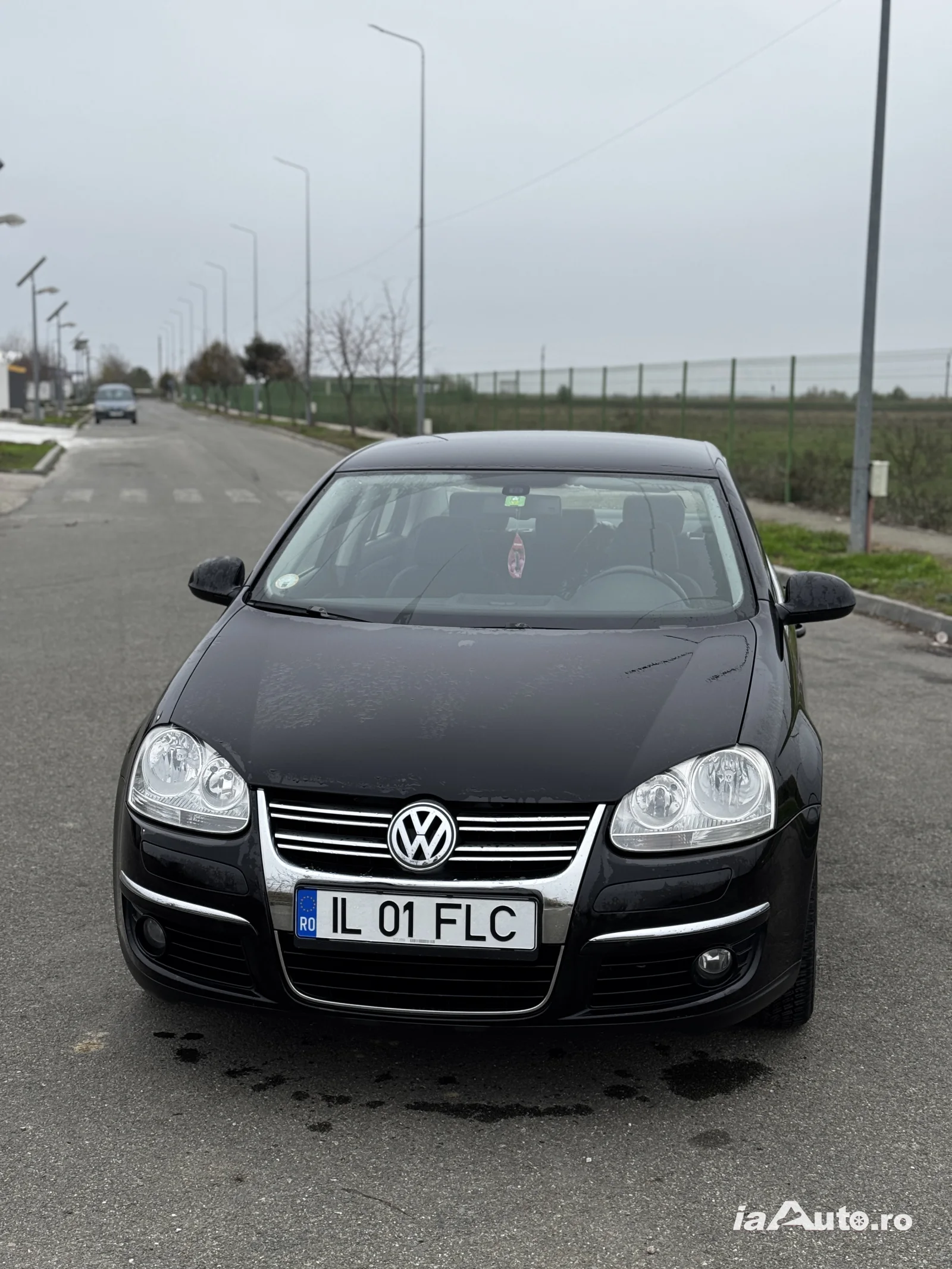 VW Jetta 1.9 TDI DSG 7+1 de vanzare in Slobozia, Ialomița - poza 1
