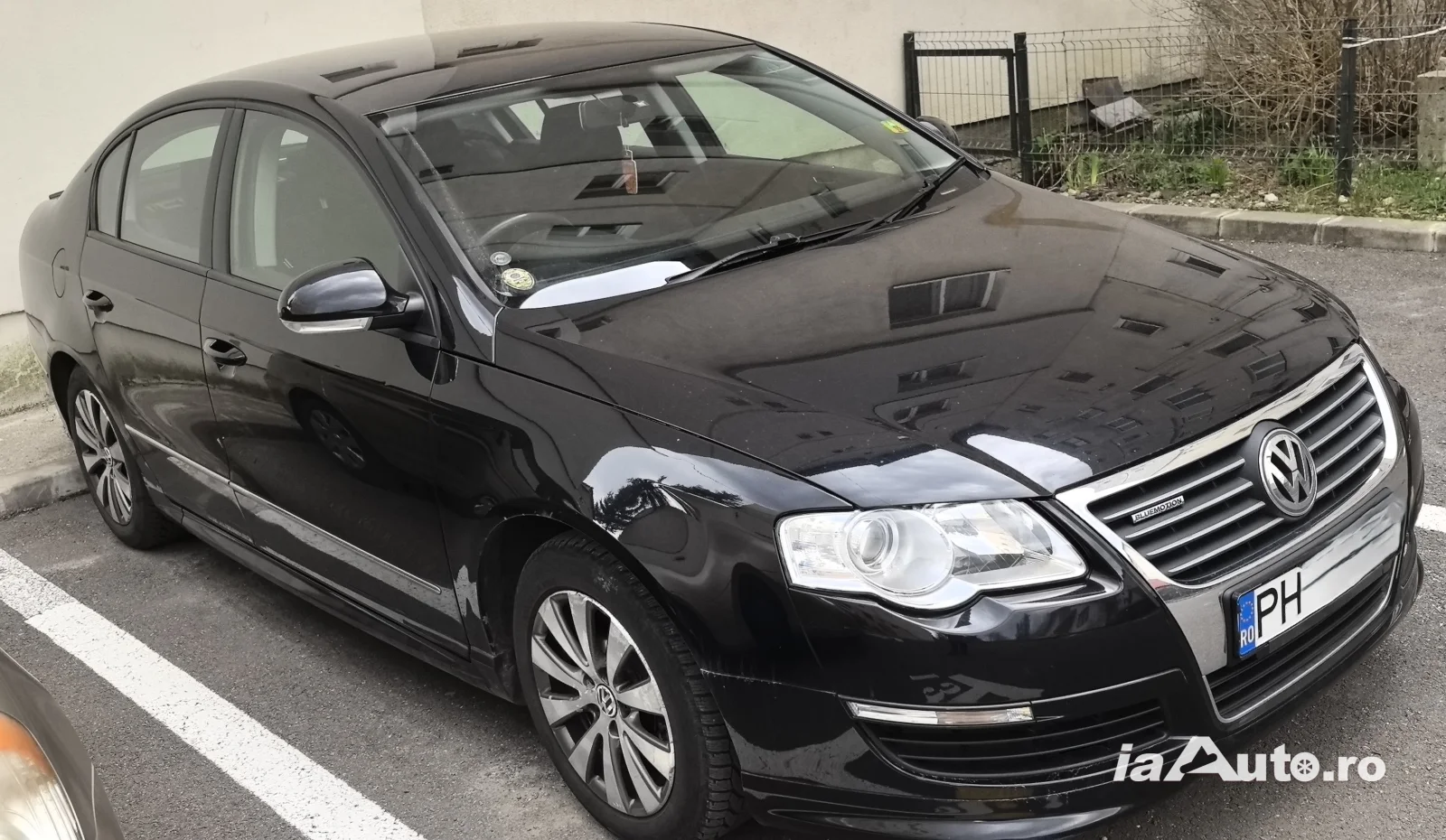 VW Passat B6 an 2010 - 1.6 TDI Bluemotion - Volan pe dreapta de vanzare in Sinaia, Prahova - poza 1