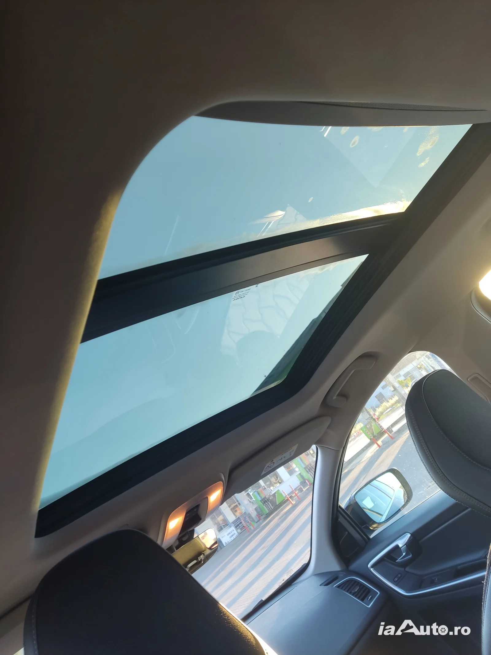Vând Volvo XC60 an 2017diesel 2.0,forte dotat. de vanzare in Cluj-Napoca, Cluj - poza 3